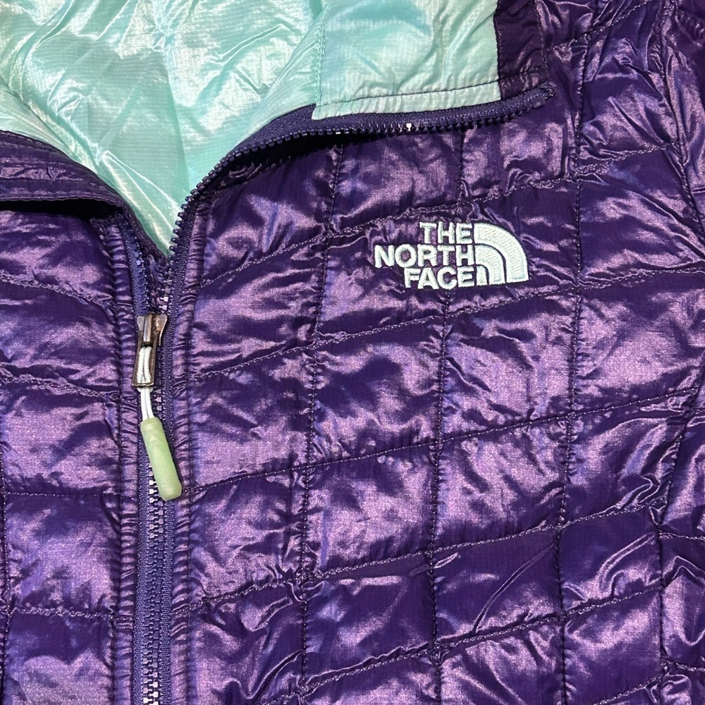 The North Face Thermoball Jacket - Picture 7 of 10